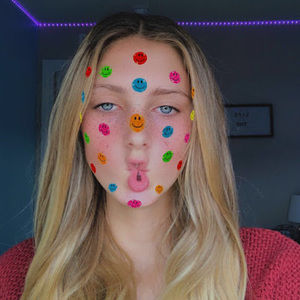 Meet your Posher, Addie